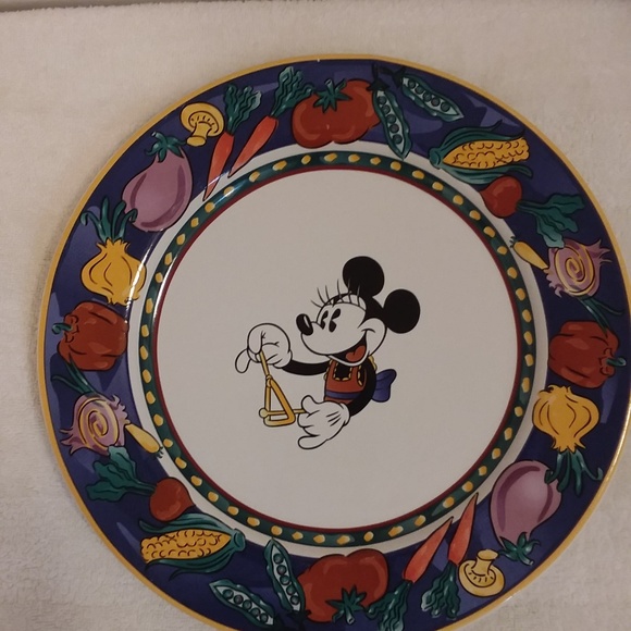 Disney stoneware Other - Disney Minnie Mouse vegatable platter
